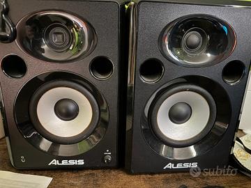 Alesis elevate 5
