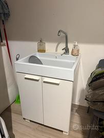 Lavandino da lavanderia