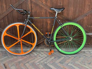 Bici Pinarello scatto fisso e non
