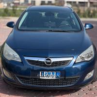 Opel Astra Sport Tourer CDTI 