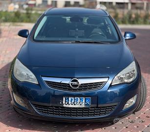 Opel Astra Sport Tourer CDTI 