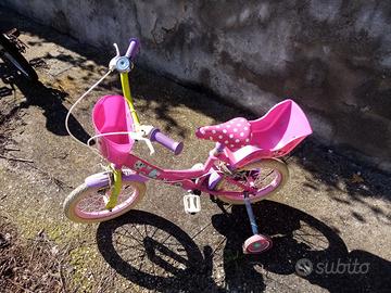 Bicicletta bimba con rotelle