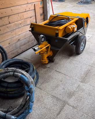 Intonacatrice Turbosol mini avanr 220 v