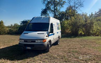 Furgone Daily Iveco  35C13
