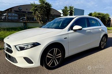 Mercedes-benz A 250 e Automatic EQ-Power Business
