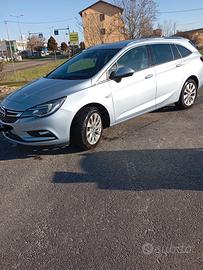 Opel Astra 1.4 turbo metano