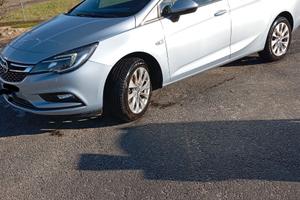 Opel Astra 1.4 turbo metano