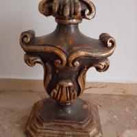 oggetto antico "porta palme" in legno laccato  .