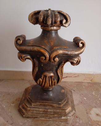 oggetto antico "porta palme" in legno laccato  .