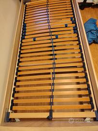 Letto singolo con cassettoni