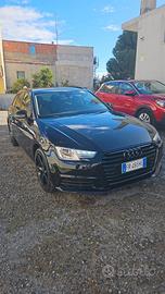 Audi A4 Total black 2.0 tdi avant