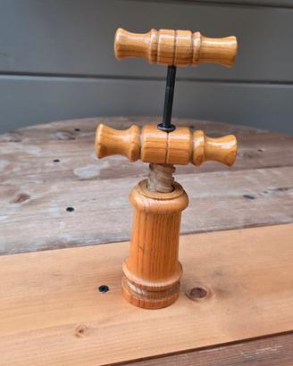 tiratappi per bottiglie 