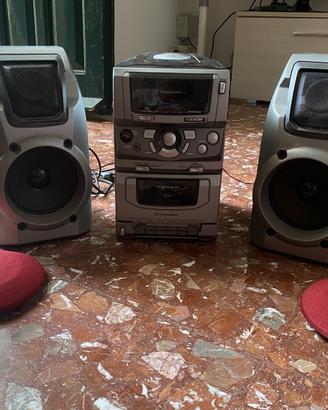 Impianto Stereo Fenner FCP41E - CD, Cassette,Radio