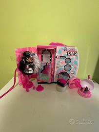 Lol omg dollie completa più la mini family