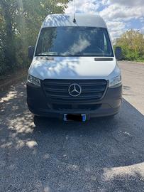 Mercedes benz sprinter 316
