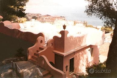 Villa a Laigueglia con vista su tutto il golfo