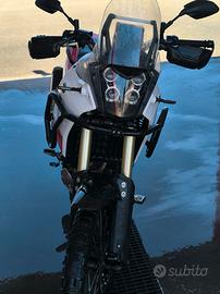 YAMAHA TENERE' 700