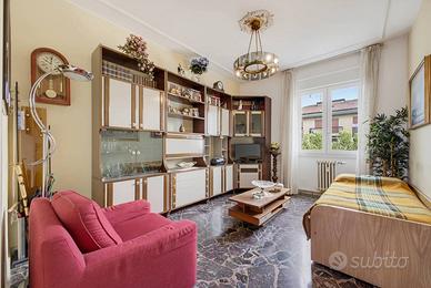 Appartamento di 87 m² con 3 locali e box auto a Mi