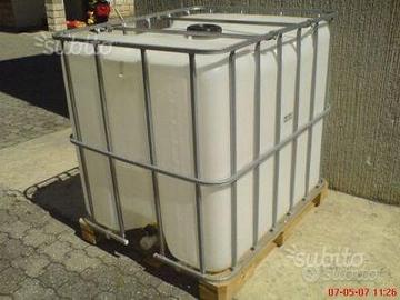 Cisterna botte in plastica per acqua gasolio e rac