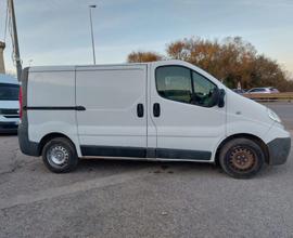 RENAULT Trafic 2.0 dCi