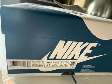Nike JORDAN 1
