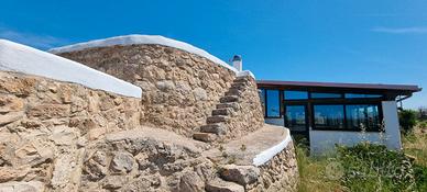 Tipico Trullo Salentino a 3 km dal mare