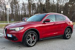 Alfa Romeo Stelvio 2.2 Turbodiesel 210 CV AT8 Q4 E