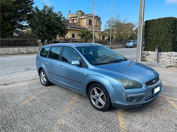 Ford focus 1.6  tdci