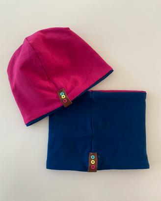 Cappellini e scaldacollo abbinati