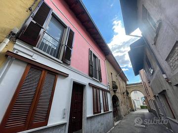 Appartamento di 89 m² con 3 locali a Castano Primo