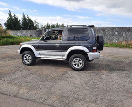 Fuoristrada Pajero sport