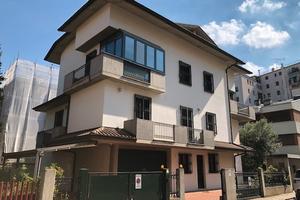 Villa singola alle porte del centro