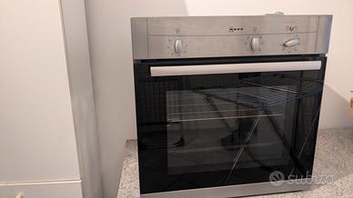 Forno ad incasso ventilato