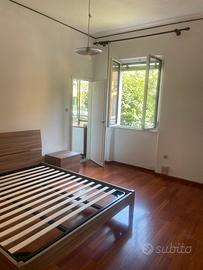 Ampia stanza matrimoniale ad uso singola