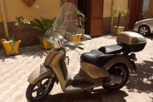 Aprilia Scarabeo 125
