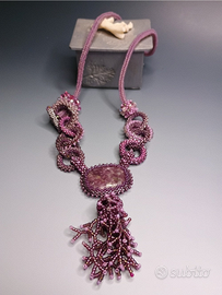 COLLANA ARTIGIANALE CON LEPIDOLITE NATURALE