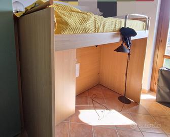 letto a ponte con secondo letto perpendicolare