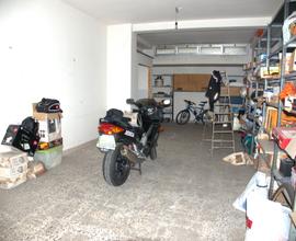 Garage 38 mq via Cosenza - Matera