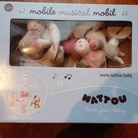 Giostrina musicale nattou per lettino