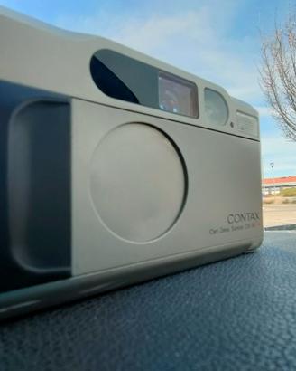 Contax T2