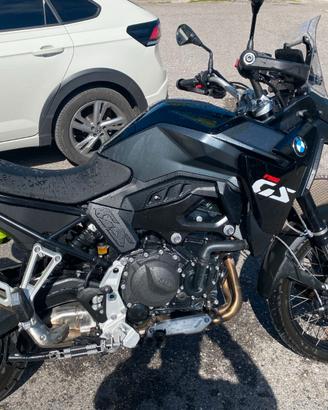 BMW F900GS