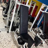 Attrezzi Technogym linea Lux.