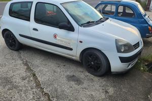 clio van.autocarro