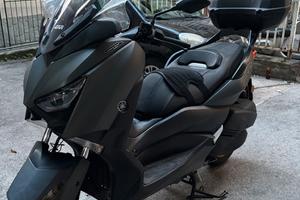 Yamaha xmax tech max 300 anno 2020