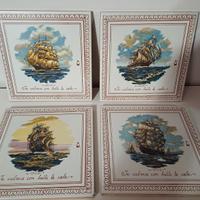 SET 4 PIASTRELLE DECORATE CON VASCELLI / NAVI