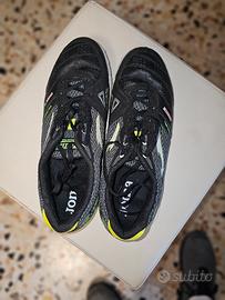 Scarpini futsal deals