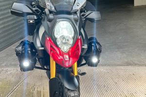 Suzuki V Strom 1000