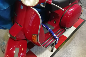 Vespa PX 150 E