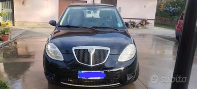 LANCIA YPSILON GPL 1.4 ARGENTO ECOCHIC