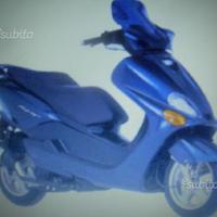 Yamaha majesty 125 150 180 ricambi vari anni